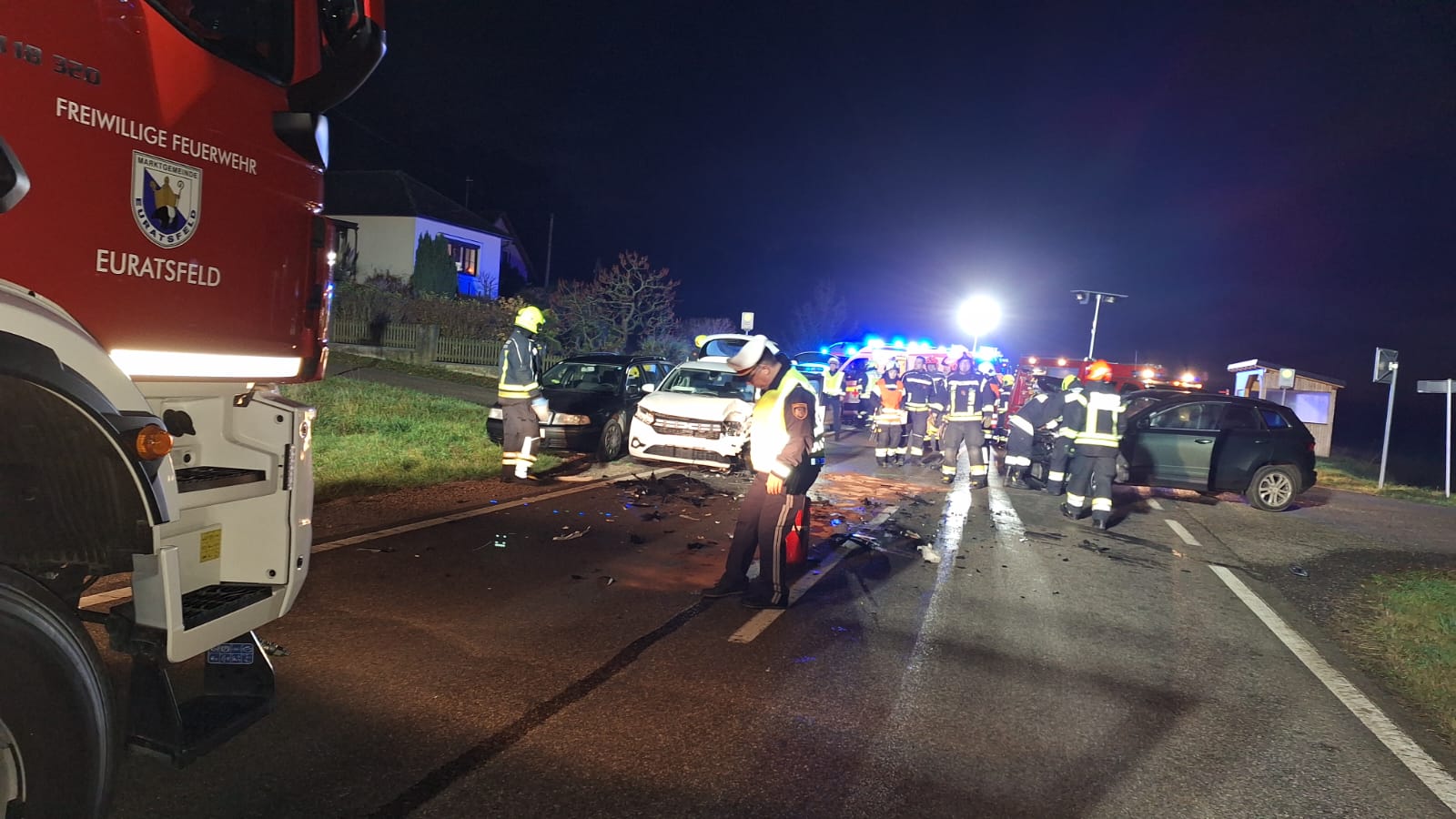 Verkehrsunfall mit Menschenrettung auf der L90, Höhe Franzhausen